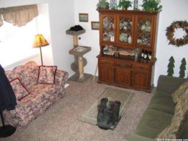 1268 Banbury Dr, Syracuse, UT 84075 — photo 2
