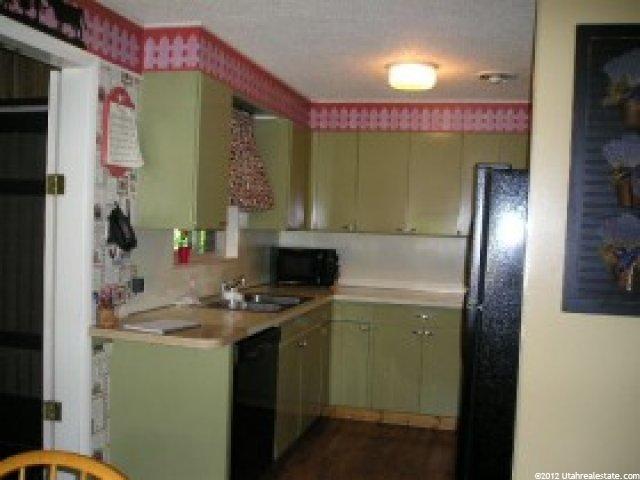 187 N 650 E, Kaysville, UT 84037 — photo 2