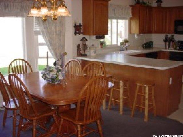 506 N 350 E, Hyde Park, UT 84318 — photo 5