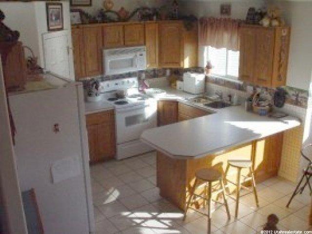 4776 S 4075 W, Roy, UT 84067 — photo 3