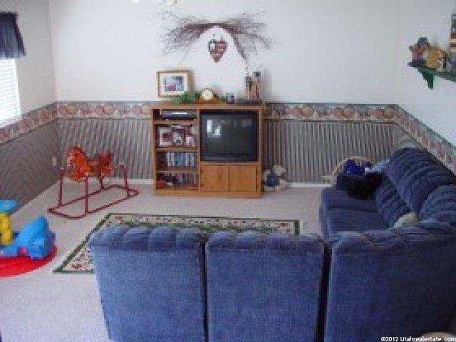 4776 S 4075 W, Roy, UT 84067 — photo 5