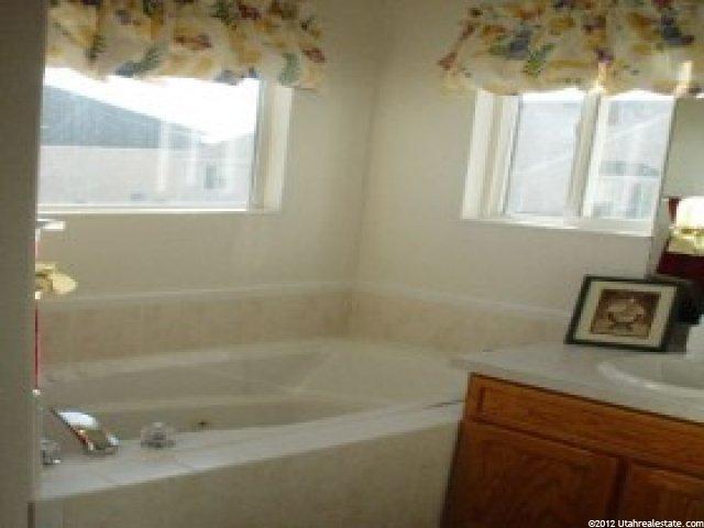4776 S 4075 W, Roy, UT 84067 — photo 7