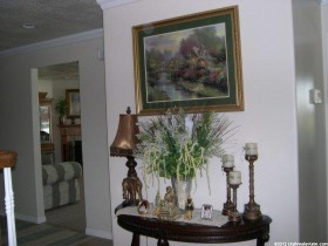 627 W 2300 S, Syracuse, UT 84075 — photo 2