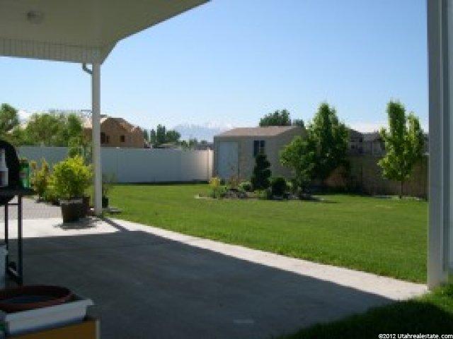 627 W 2300 S, Syracuse, UT 84075 — photo 7