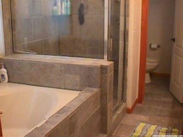 1420 N 550 W, West Bountiful, UT 84087 — photo 6
