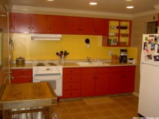 10275 S Marble St, Sandy, UT 84094 — photo 4