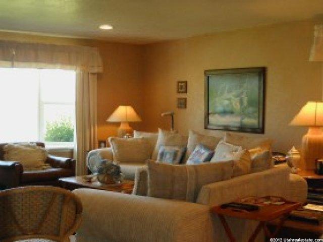 910 W 800 N, Mapleton, UT 84664 — photo 2