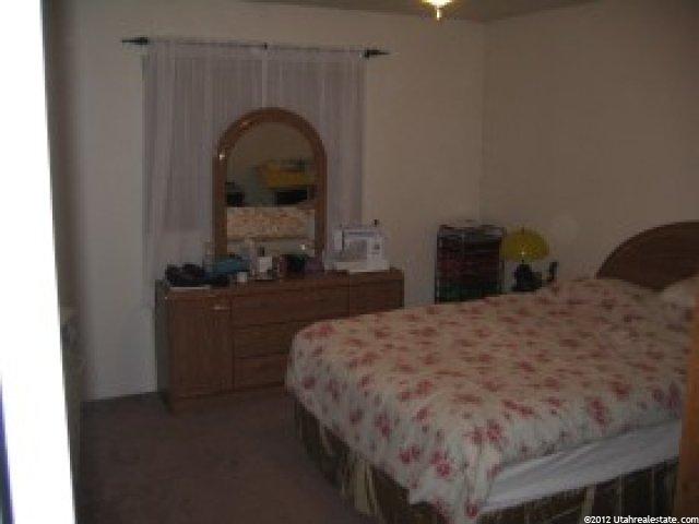 861 S Sunflower Dr E, Ogden, UT 84404 — photo 6