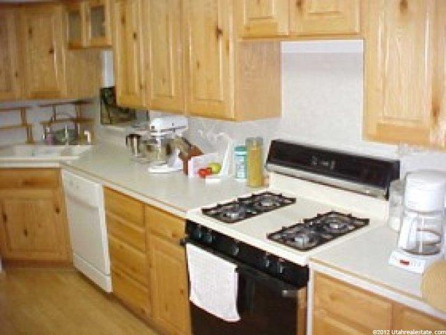 245 N Jackson Ave, Ogden, UT 84404 — photo 3