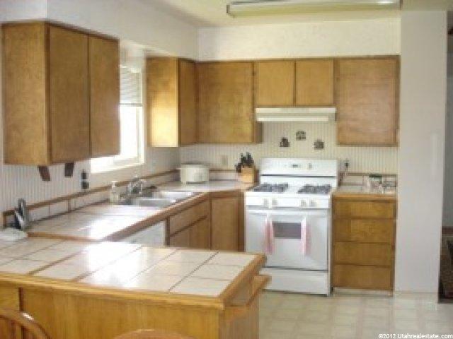 909 E 1200 N, Ogden, UT 84404 — photo 2