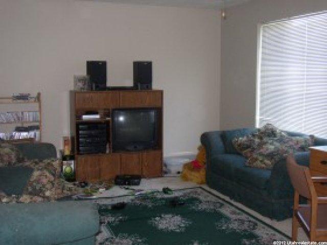 537 W 1330 N, Logan, UT 84341 — photo 4