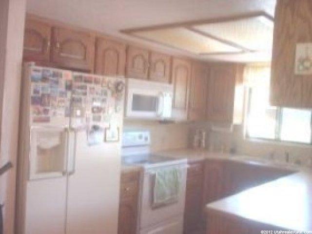 611 S 150 E, Kaysville, UT 84037 — photo 5