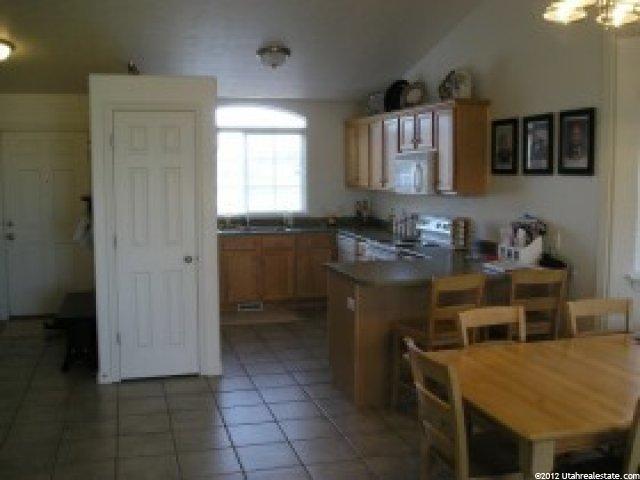 306 Beverlee Ann Dr, Draper, UT 84020 — photo 3