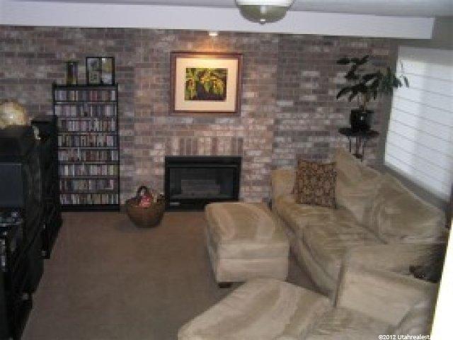 1928 N 450 W, Centerville, UT 84014 — photo 4