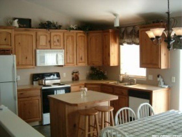 2046 S 1900 W, Syracuse, UT 84075 — photo 3