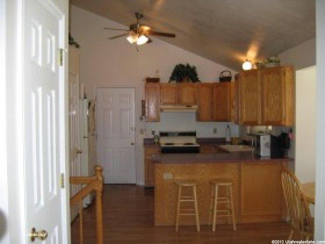 9838 Dolomite Ln, Sandy, UT 84094 — photo 3