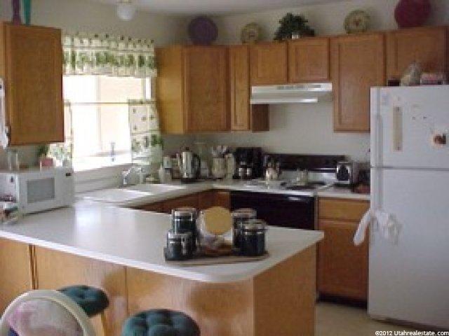 5567 S 3275 W, Roy, UT 84067 — photo 7