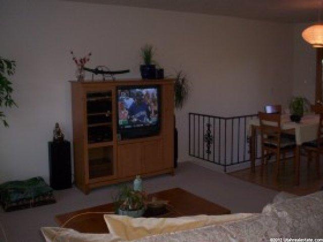 2167 W 4300 S #5, Roy, UT 84067 — photo 3