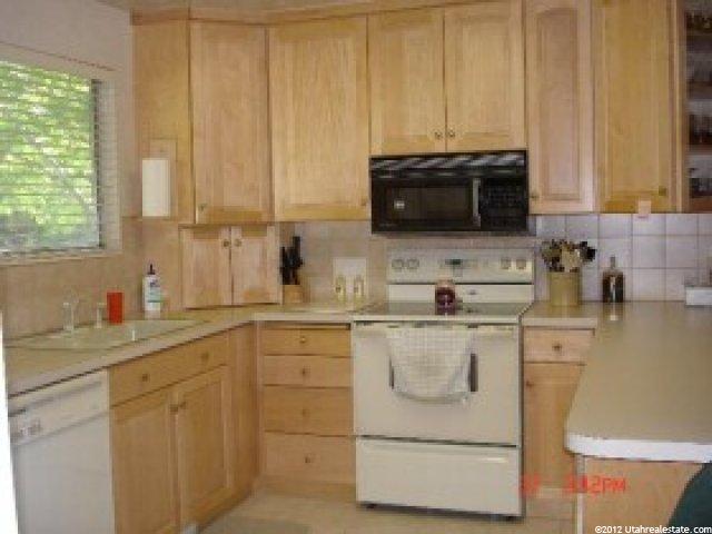 3430 Danforth Dr, Salt Lake City, UT 84121 — photo 2