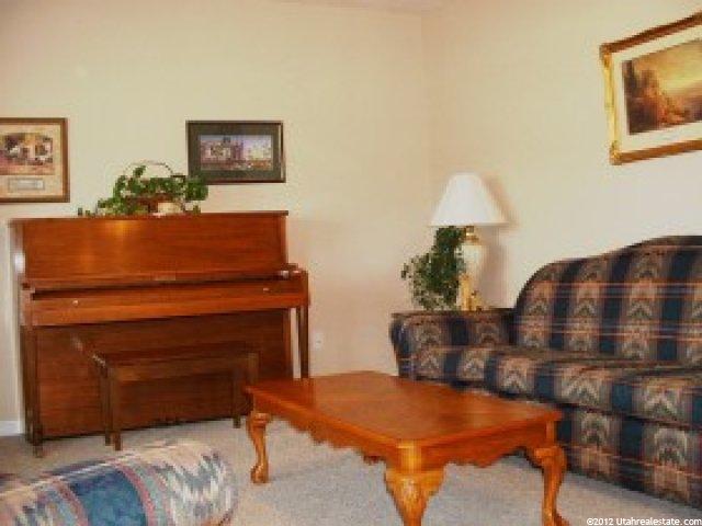 373 S 675 E, Hyrum, UT 84319 — photo 4