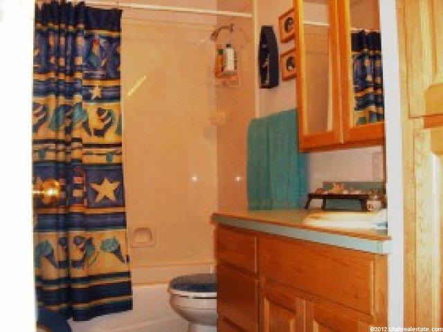 373 S 675 E, Hyrum, UT 84319 — photo 7