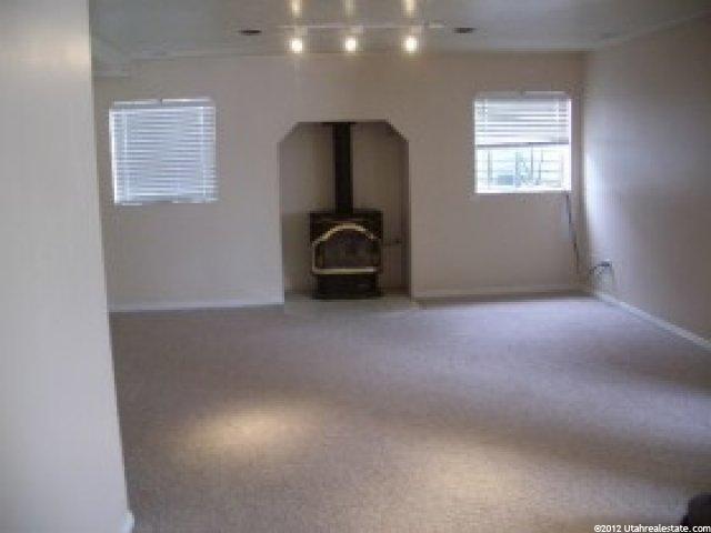 1015 Barnes Dr, Kaysville, UT 84037 — photo 3