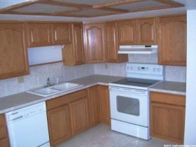 9904 S Electra Ln E, Sandy, UT 84094 — photo 2
