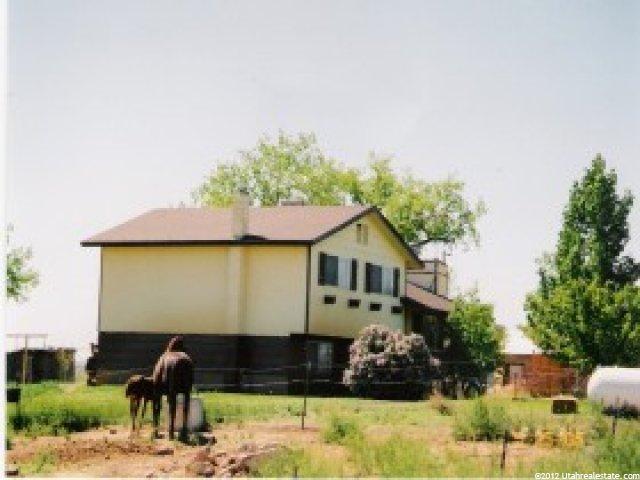 653 S 4000 W, Roosevelt, UT 84066 — photo 2