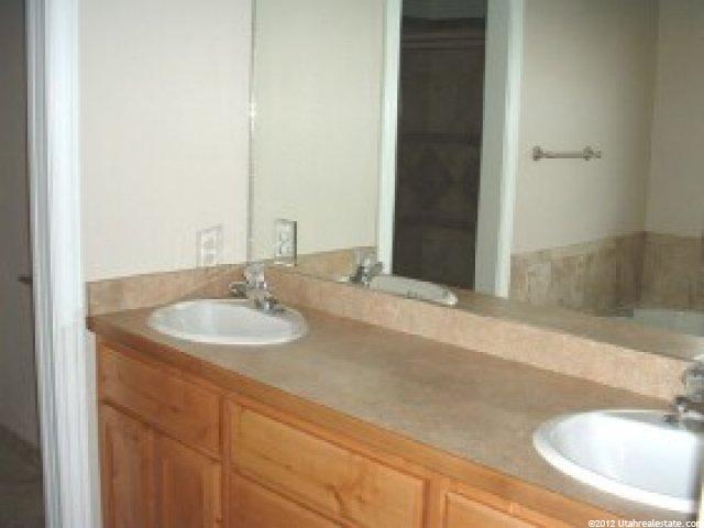 858 S 100 W, Mona, UT 84645 — photo 4
