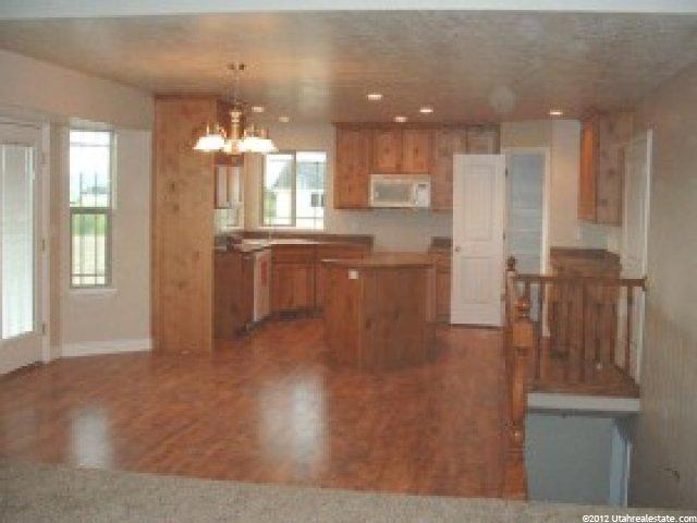 858 S 100 W, Mona, UT 84645 — photo 6