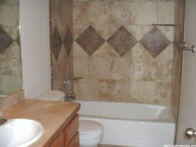858 S 100 W, Mona, UT 84645 — photo 7