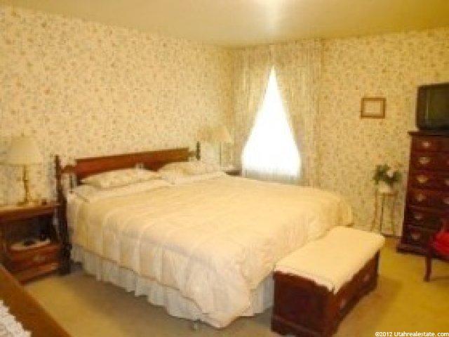 5522 S 1025 E, Ogden, UT 84405 — photo 6