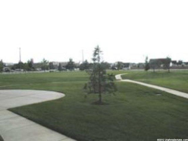 964 S Courtyard Ln, Centerville, UT 84014 — photo 2
