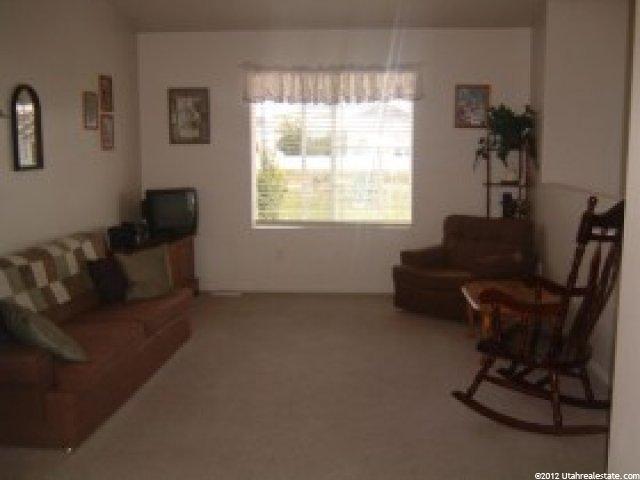 2216 W 2075 N, Clinton, UT 84015 — photo 2