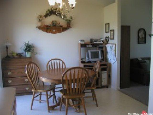 2216 W 2075 N, Clinton, UT 84015 — photo 4