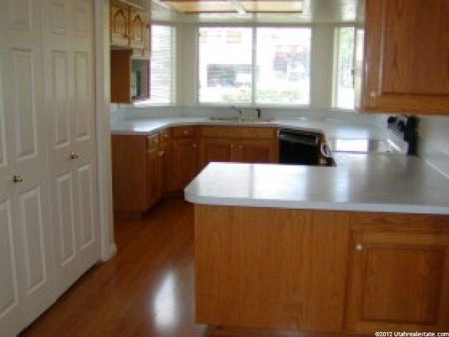 1419 Raddon Dr, Sandy, UT 84092 — photo 3