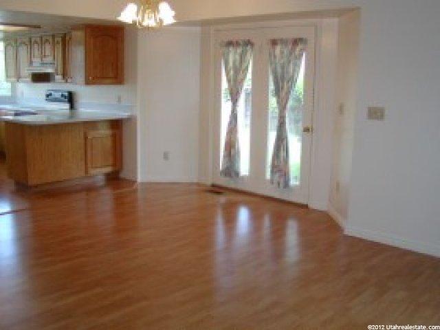 1419 Raddon Dr, Sandy, UT 84092 — photo 4