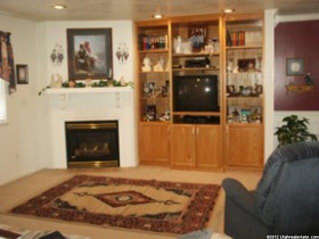 192 S 300 E, Providence, UT 84332 — photo 2