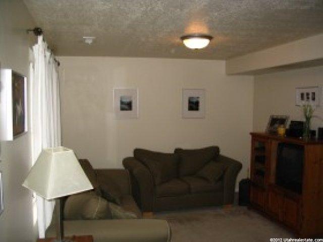 335 S 200 E #2, Bountiful, UT 84010 — photo 2