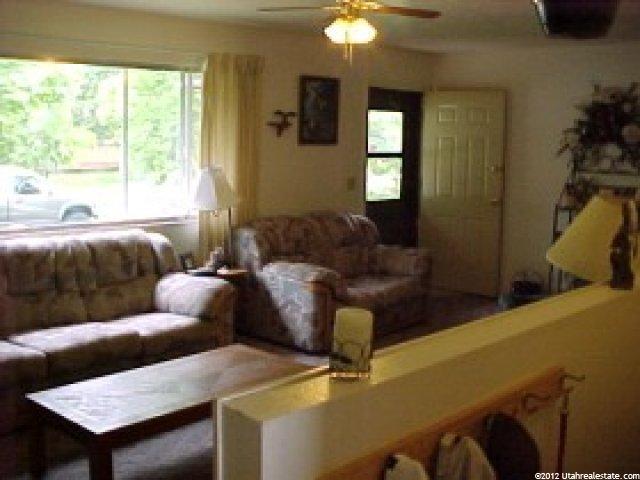 765 Canyon View Dr, Hyrum, UT 84319 — photo 2