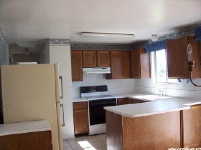5532 S 3925 W, Roy, UT 84067 — photo 3