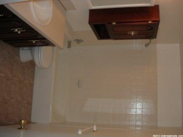 711 W 2350 N, West Bountiful, UT 84087 — photo 7