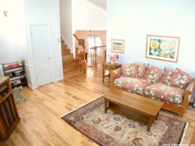 8078 Old Barn Dr, Sandy, UT 84094 — photo 3