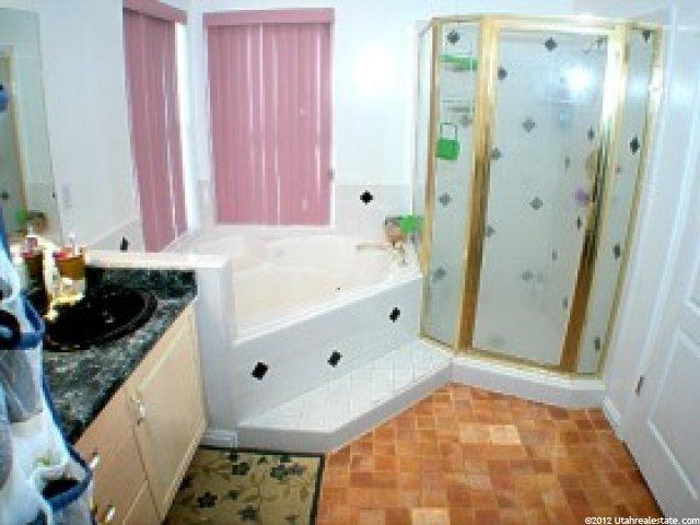 8078 Old Barn Dr, Sandy, UT 84094 — photo 8