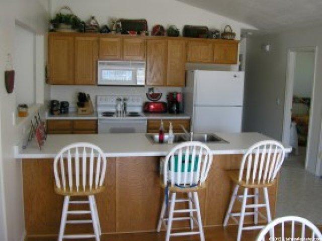 136 N Lynne School Ln, Ogden, UT 84404 — photo 3