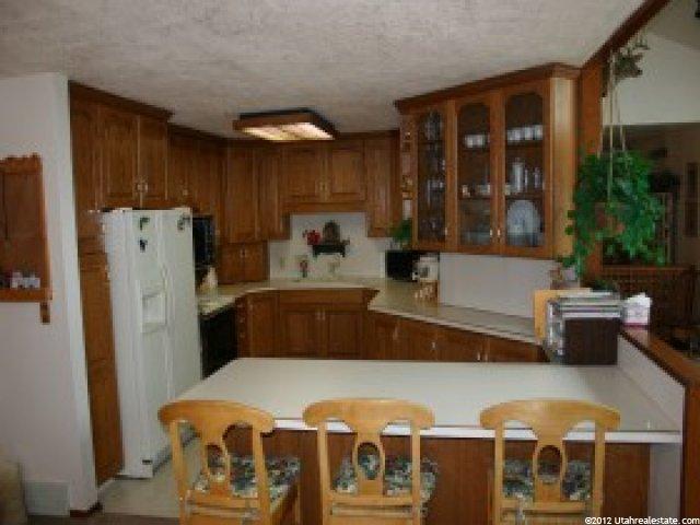 1310 Cliffside Dr, Logan, UT 84321 — photo 3