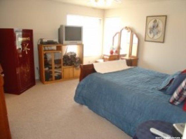 419 S Kays Dr, Kaysville, UT 84037 — photo 6