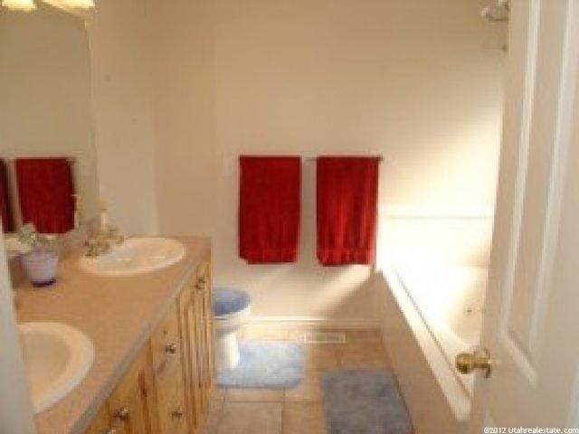 419 S Kays Dr, Kaysville, UT 84037 — photo 7