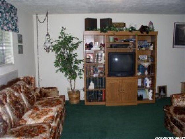 231 Clara Pl, Tremonton, UT 84337 — photo 3