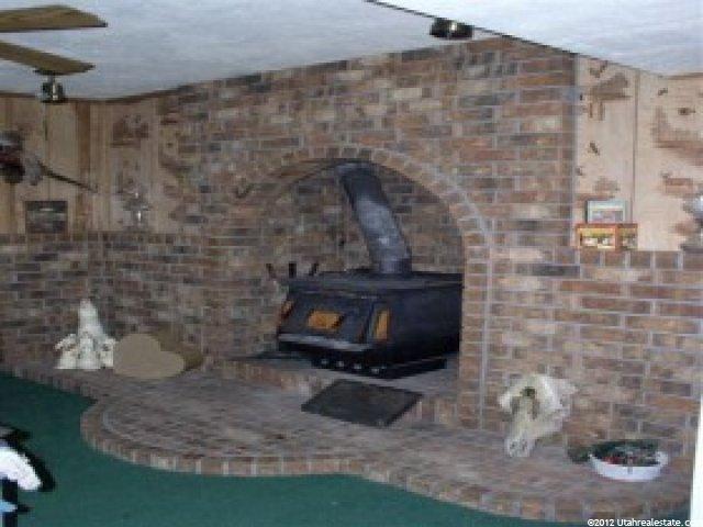 231 Clara Pl, Tremonton, UT 84337 — photo 8